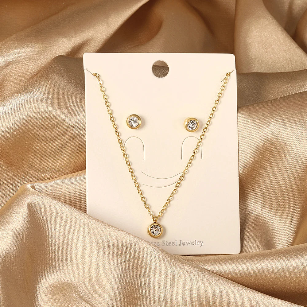 Layered Heart Pendant Necklace Set