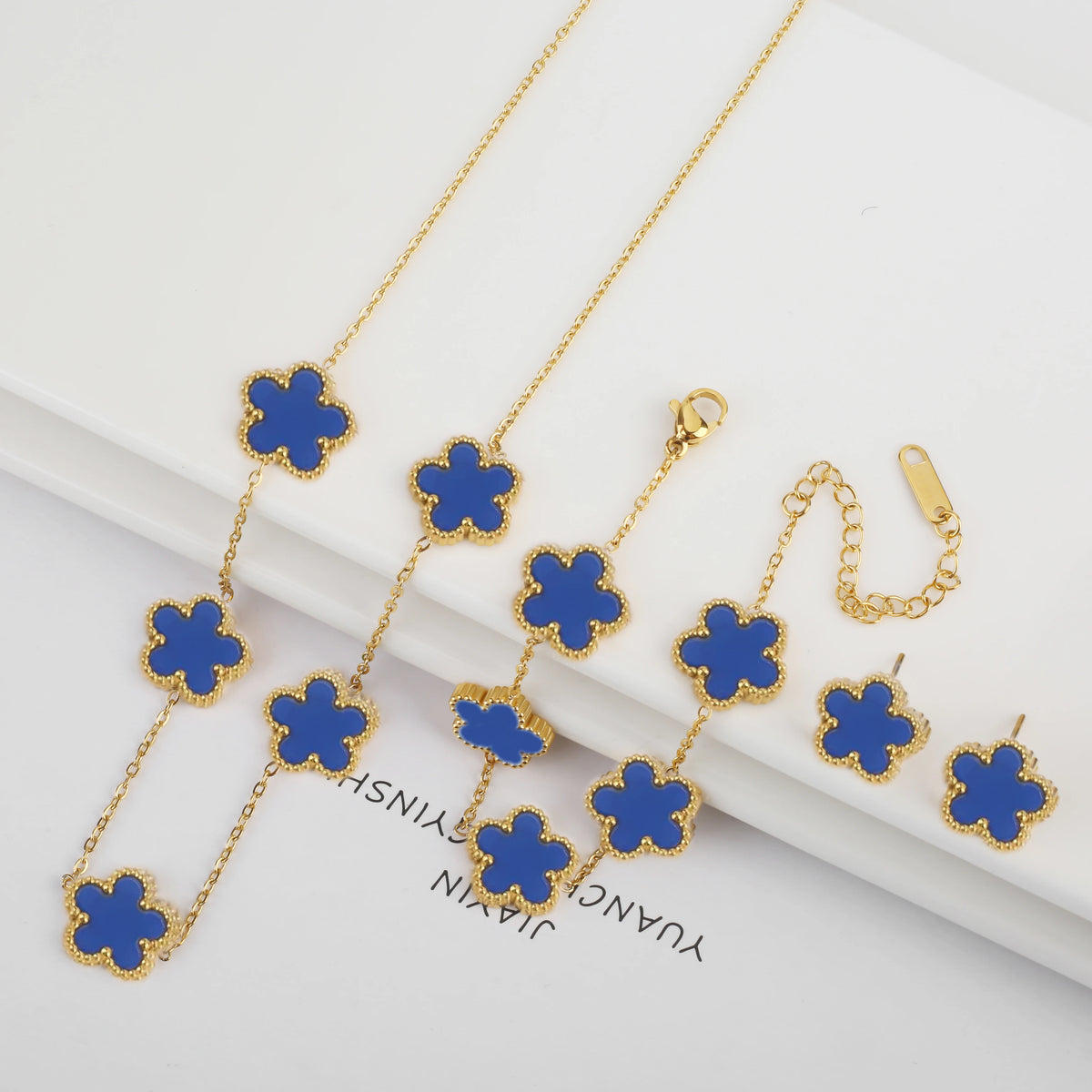 Five-Leaf Clover Jewelry Set