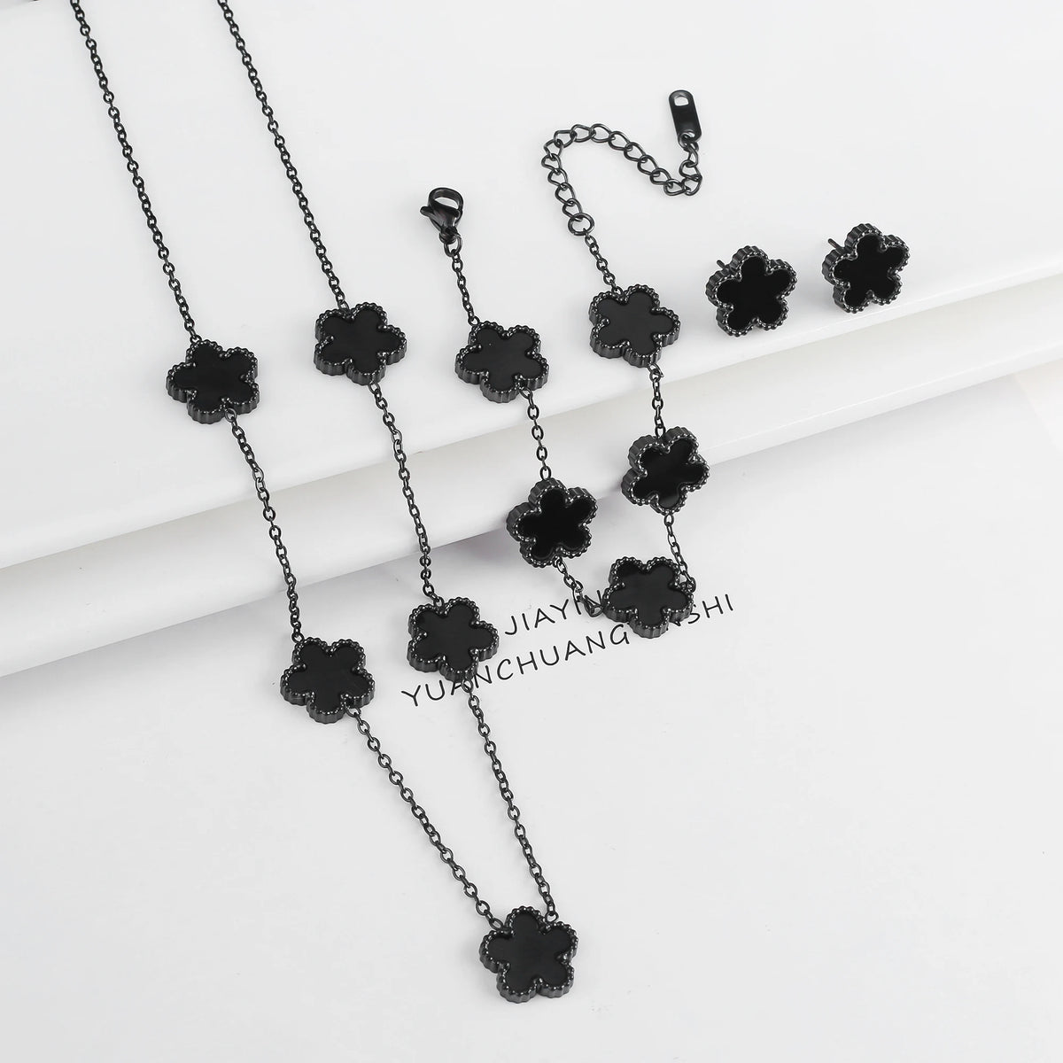 Five-Leaf Clover Jewelry Set