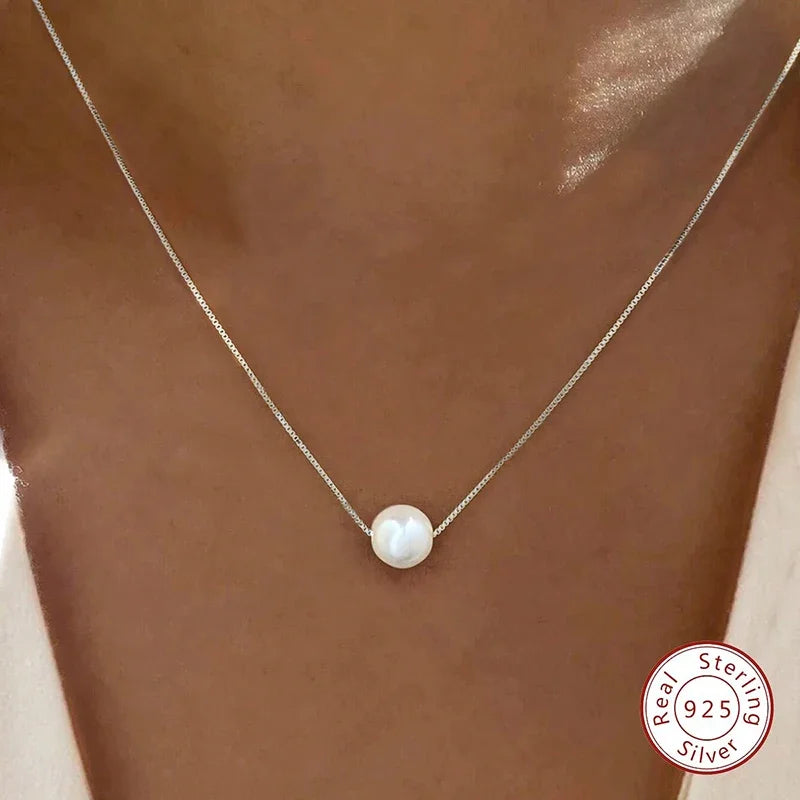 Sterling Silver Mother of Pearl Pendant Necklace