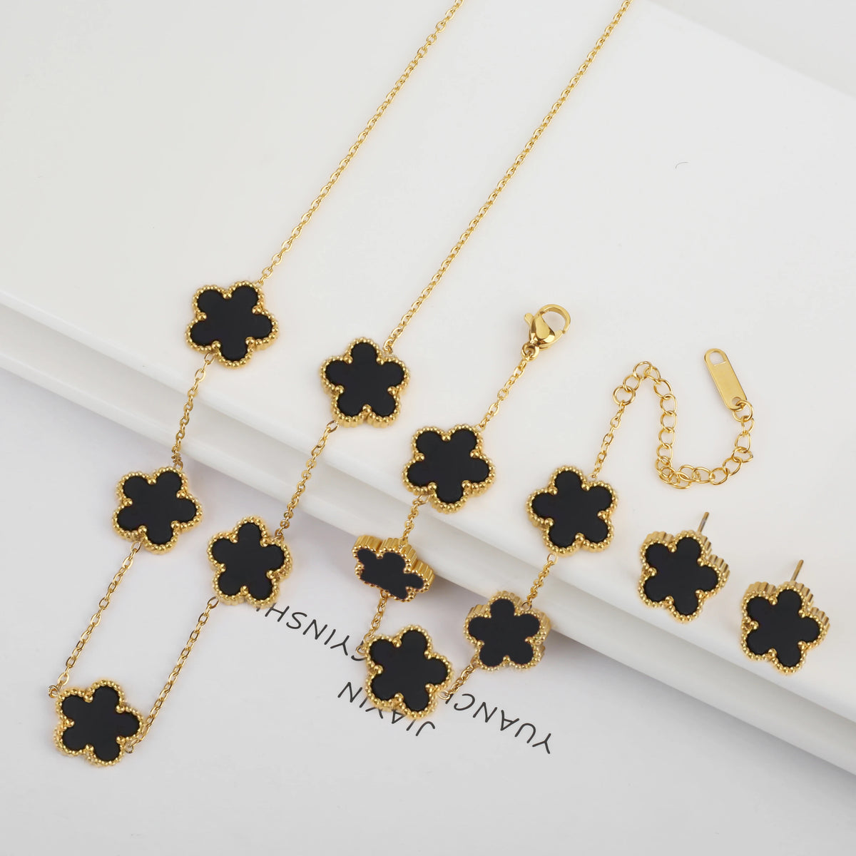 Five-Leaf Clover Jewelry Set